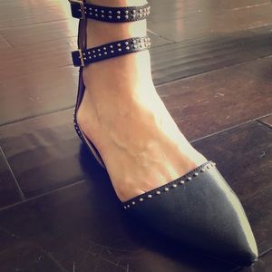 Jagger Rock chic flats !